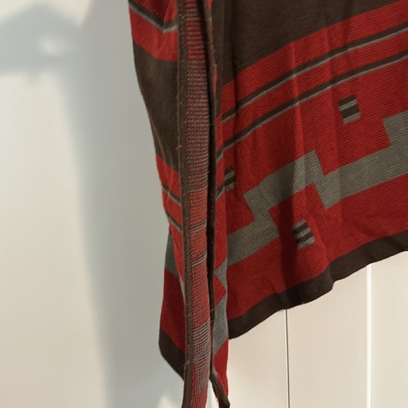 Fall poncho - Picture 2 of 4